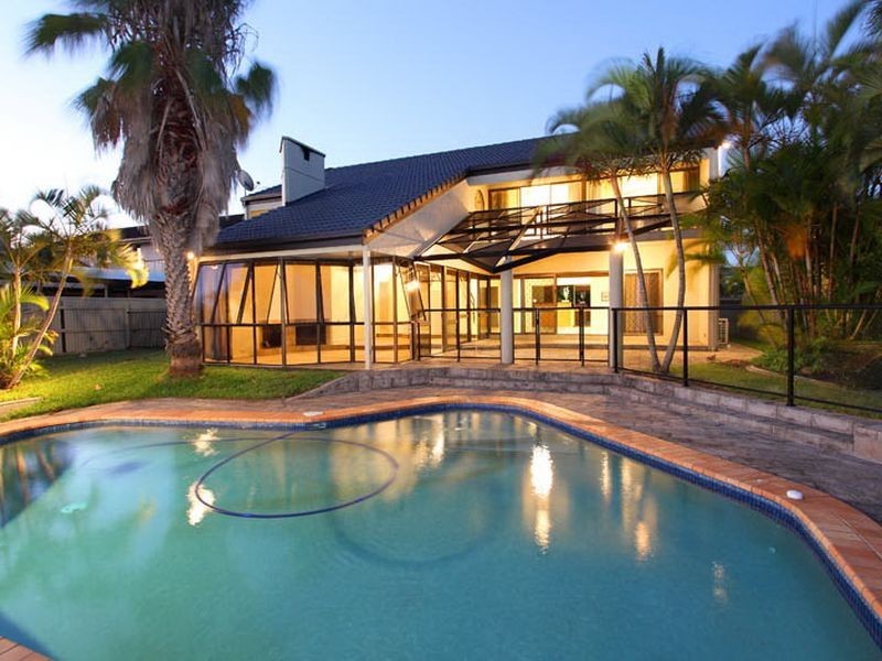 33 Anchorage Drive, Raby Bay QLD 4163