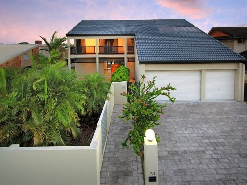 33 Anchorage Drive, Raby Bay QLD 4163