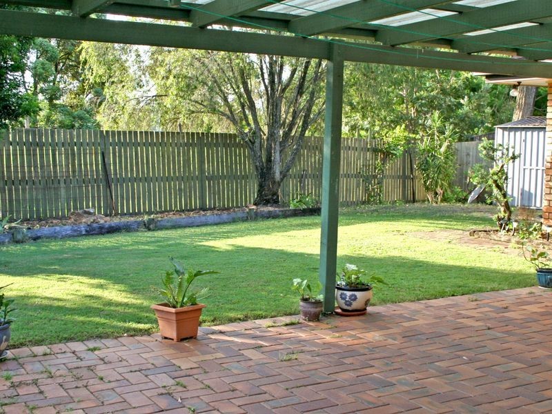 5 Christine Court, Cleveland QLD 4163