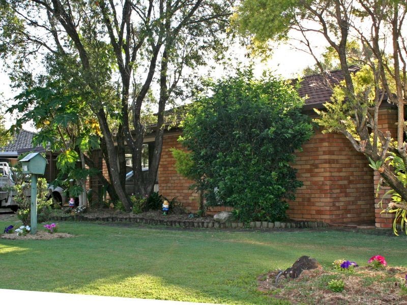 5 Christine Court, Cleveland QLD 4163