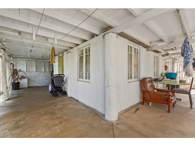 16 Glady Street, Innisfail QLD 4860