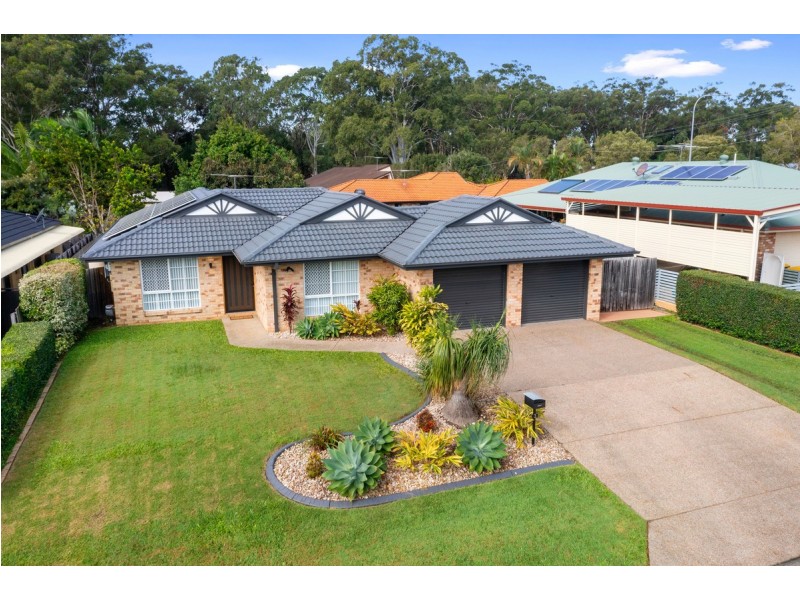 3 Marjorie Buckler Avenue, Redland Bay QLD 4165