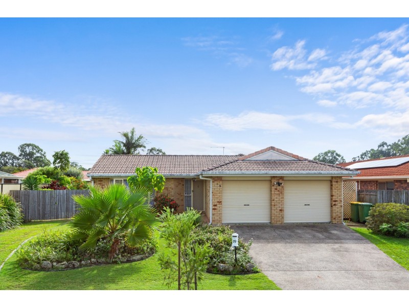19 Duck Street, Birkdale QLD 4159
