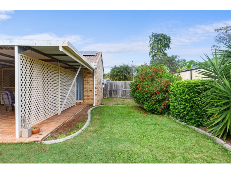 19 Duck Street, Birkdale QLD 4159