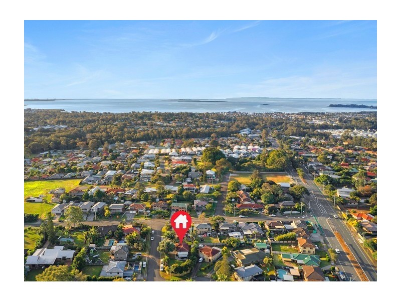 4 St Andrews Avenue, Birkdale QLD 4159