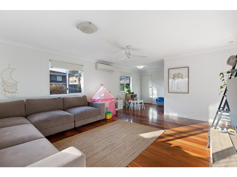 4 St Andrews Avenue, Birkdale QLD 4159