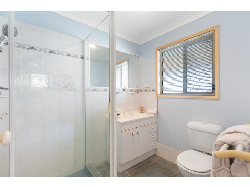 40 Tulloch Drive, Wellington Point QLD 4160