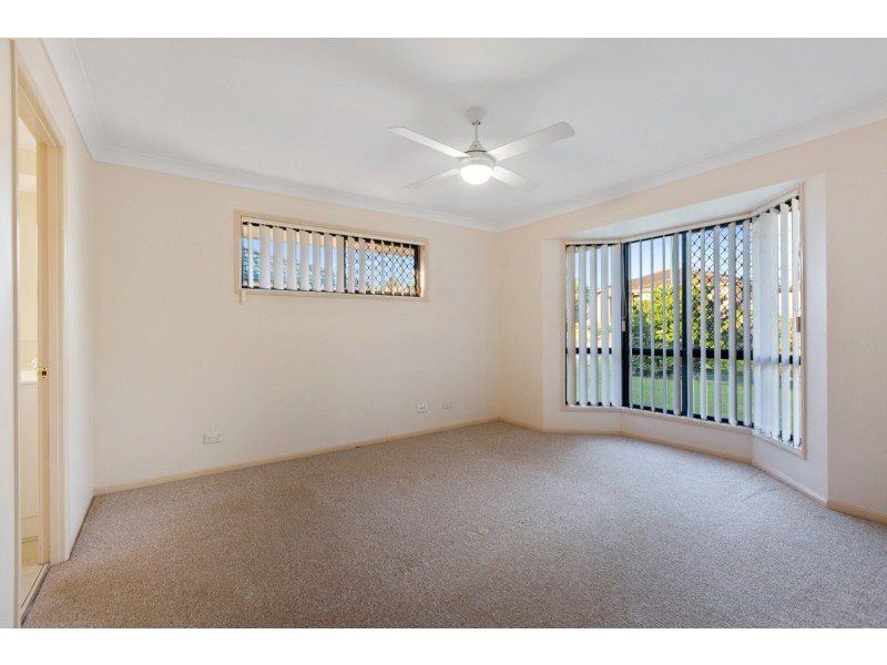 4 Hawkins Place, Thornlands QLD 4164