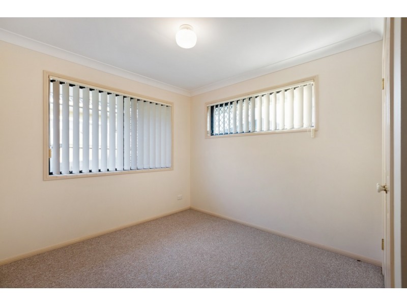 4 Hawkins Place, Thornlands QLD 4164