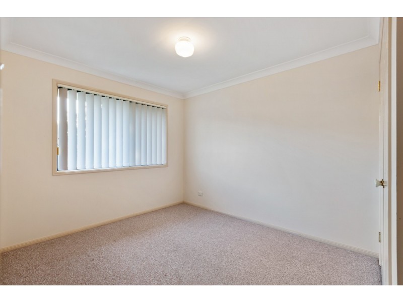 4 Hawkins Place, Thornlands QLD 4164