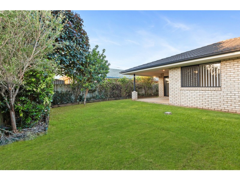 4 Hawkins Place, Thornlands QLD 4164