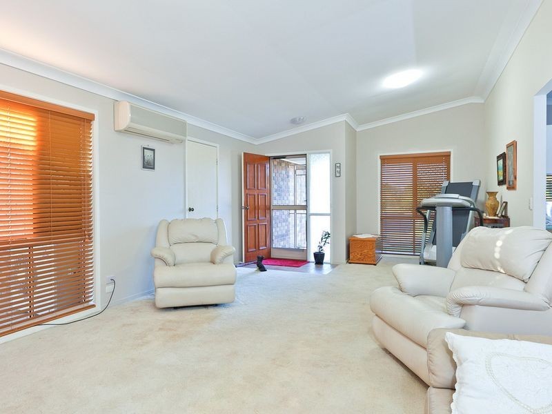 26 Eversholt Street, Belmont QLD 4153