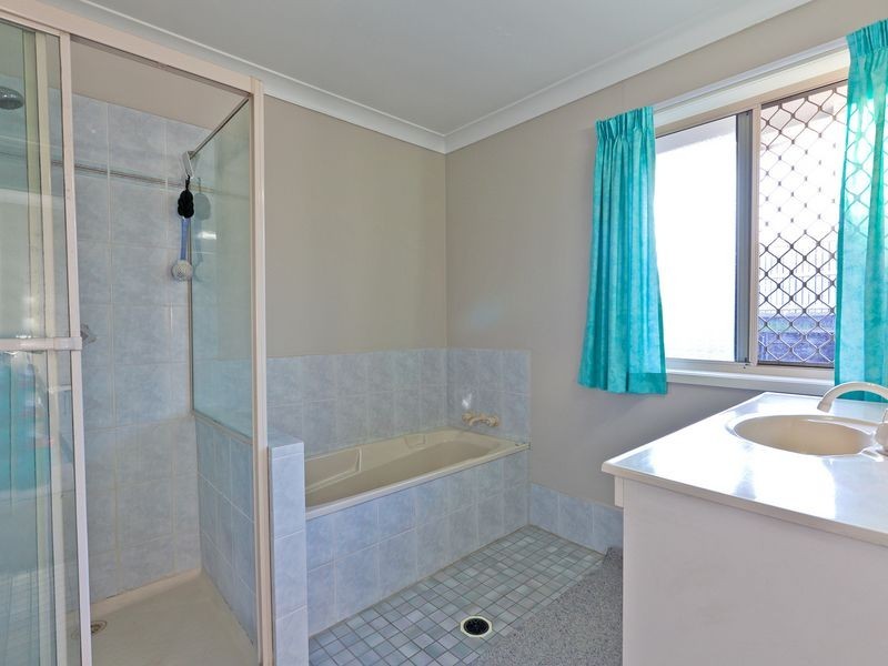 26 Eversholt Street, Belmont QLD 4153