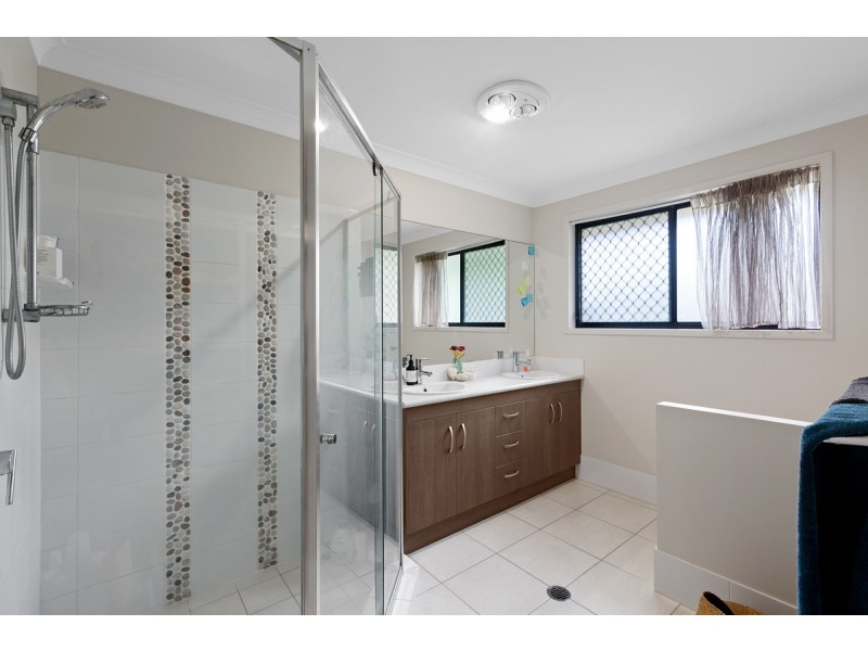 70 Langdon Street, Cleveland QLD 4163