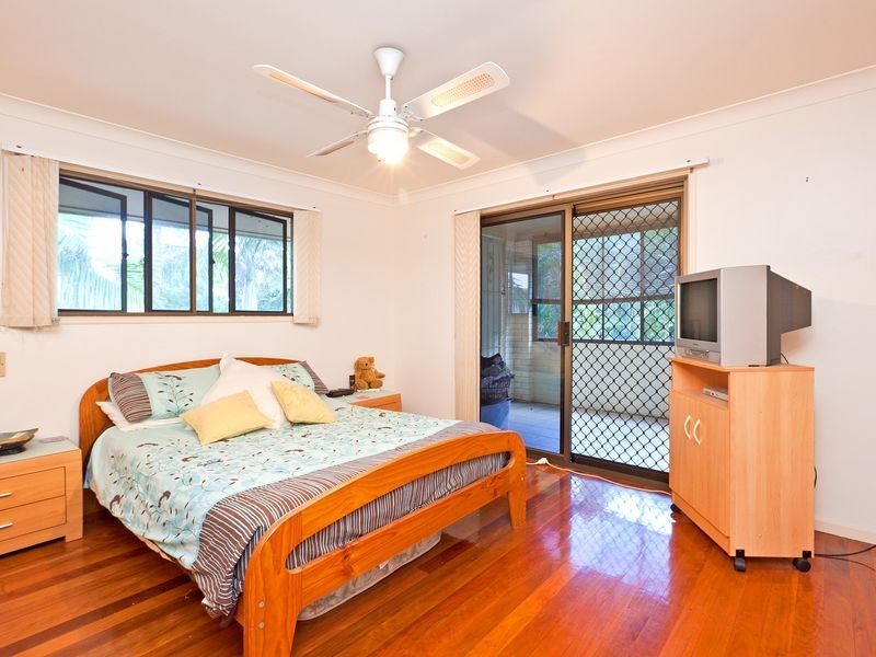 11 Oak Street, Ormiston QLD 4160
