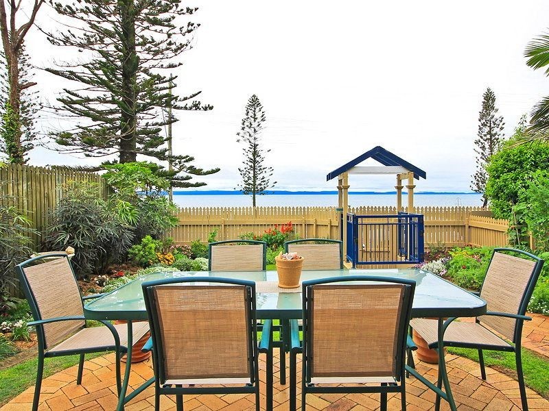 2/192 Shore Street N, Cleveland QLD 4163