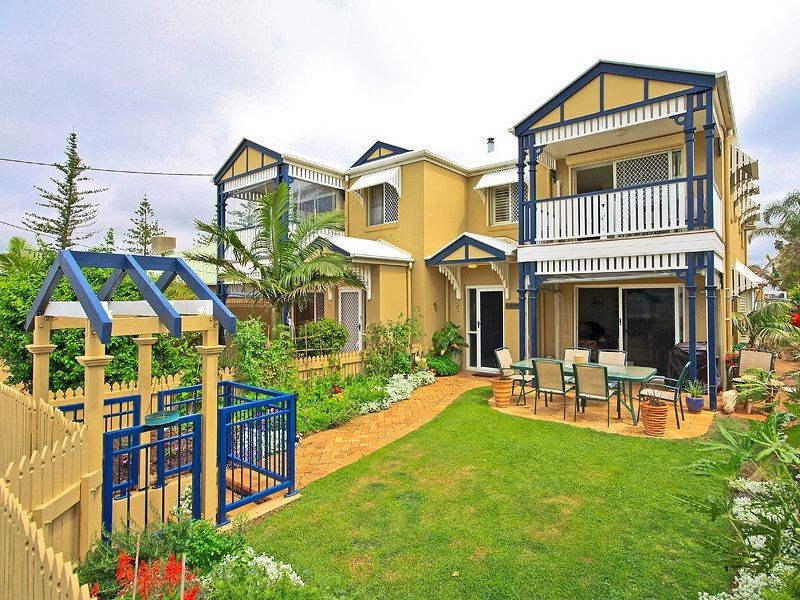 2/192 Shore Street N, Cleveland QLD 4163