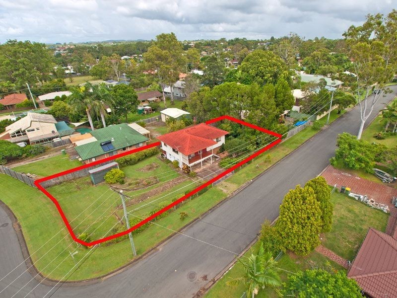 19 Dawn Crescent, Thornlands QLD 4164