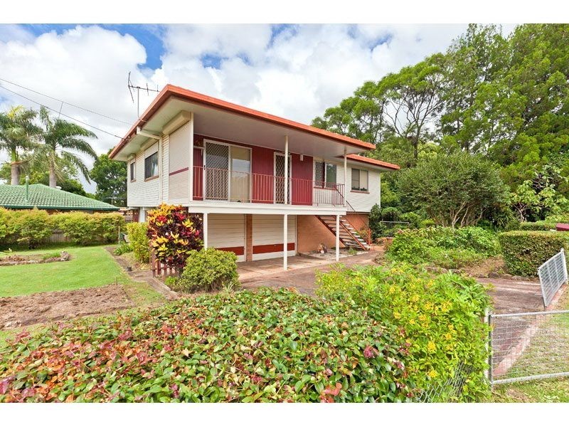 19 Dawn Crescent, Thornlands QLD 4164