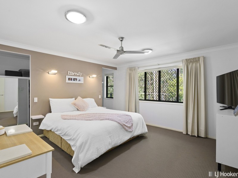 5 Hayes Street, Wakerley QLD 4154