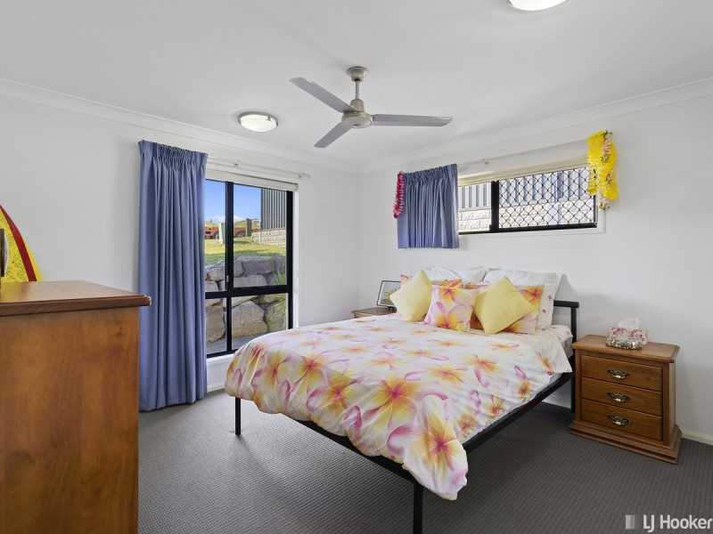 5 Hayes Street, Wakerley QLD 4154