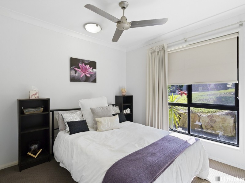 5 Hayes Street, Wakerley QLD 4154