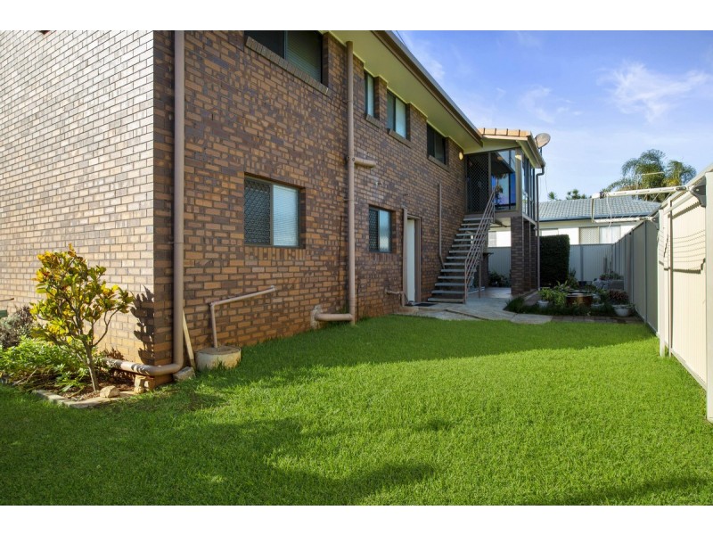 204 James Street, Redland Bay QLD 4165