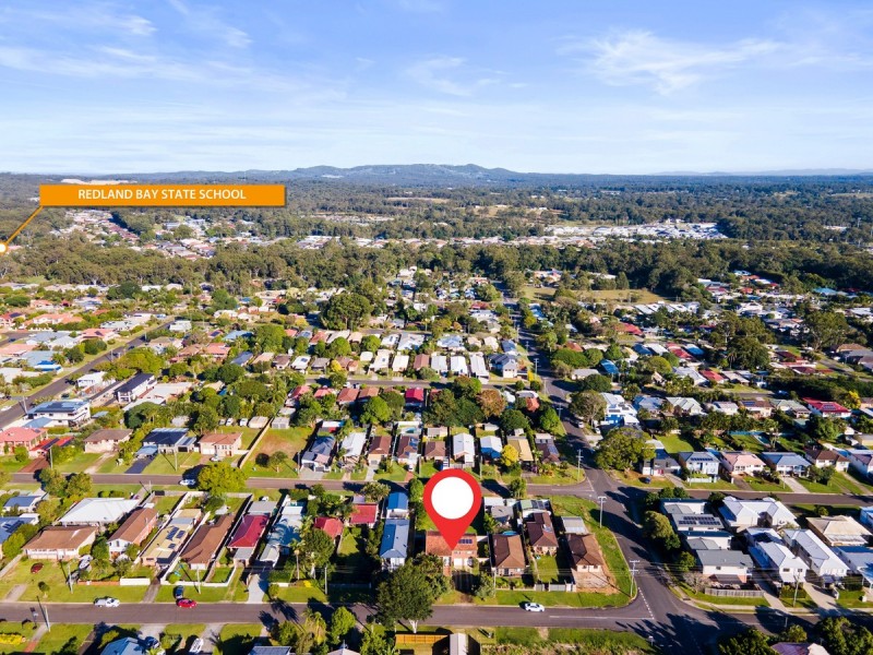 204 James Street, Redland Bay QLD 4165