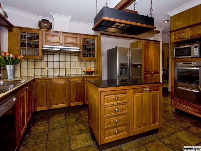 80-82 Dinwoodie Road, Thornlands QLD 4164