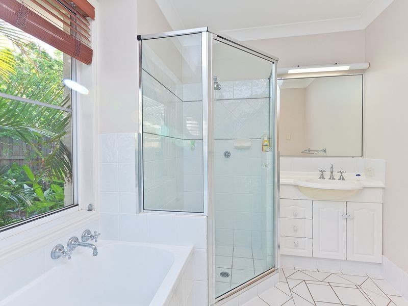 3 Medina Court, Ormiston QLD 4160