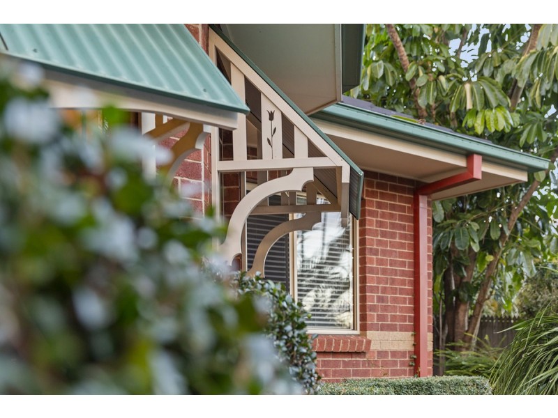32 The Boulevard, Redland Bay QLD 4165