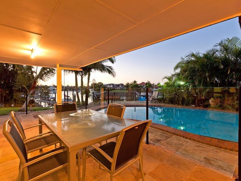 4 Bollard Court, Raby Bay QLD 4163