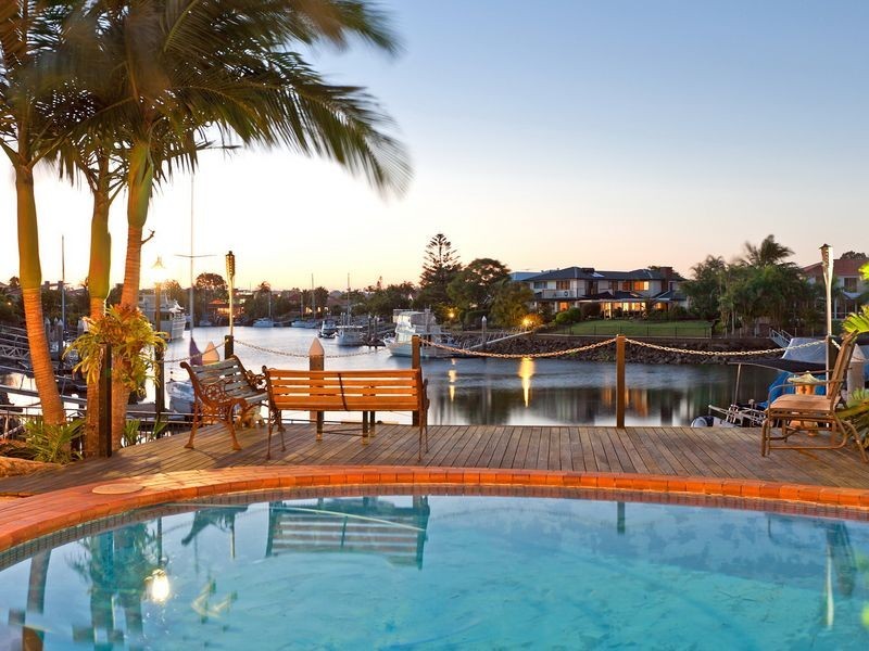 4 Bollard Court, Raby Bay QLD 4163