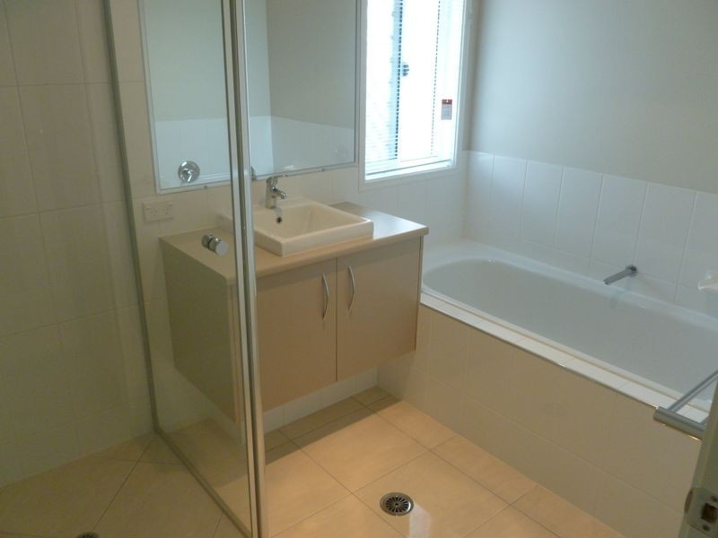 15 Liriope Place, Victoria Point QLD 4165