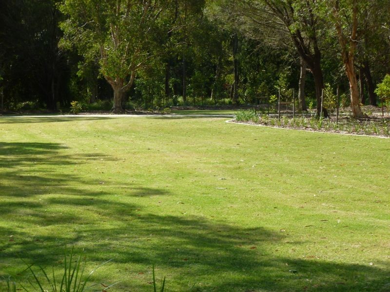 15 Liriope Place, Victoria Point QLD 4165