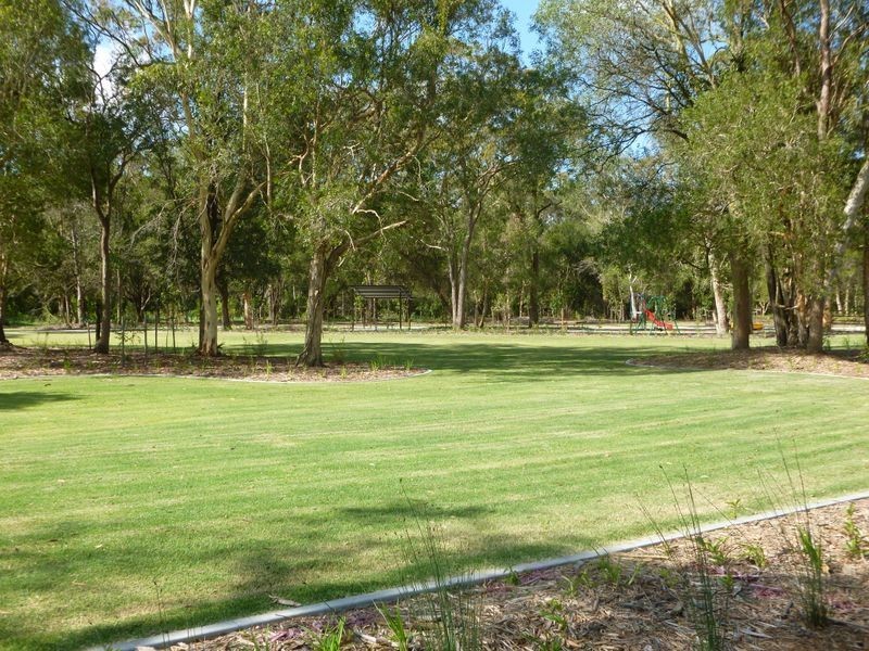 15 Liriope Place, Victoria Point QLD 4165