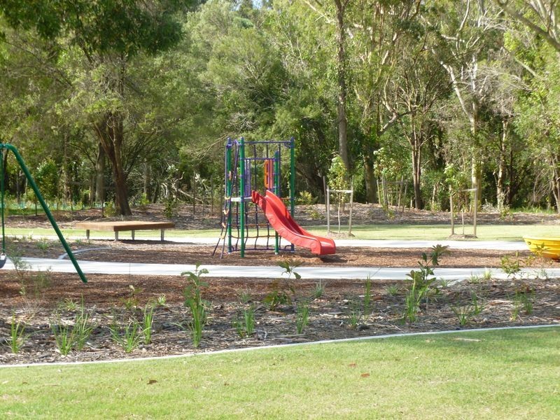 15 Liriope Place, Victoria Point QLD 4165