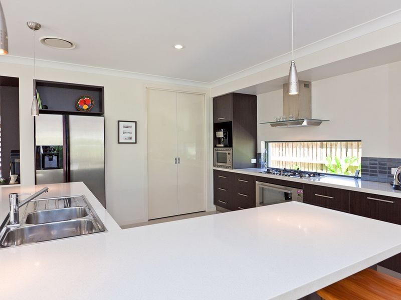 80 Beachcrest Road, Wellington Point QLD 4160