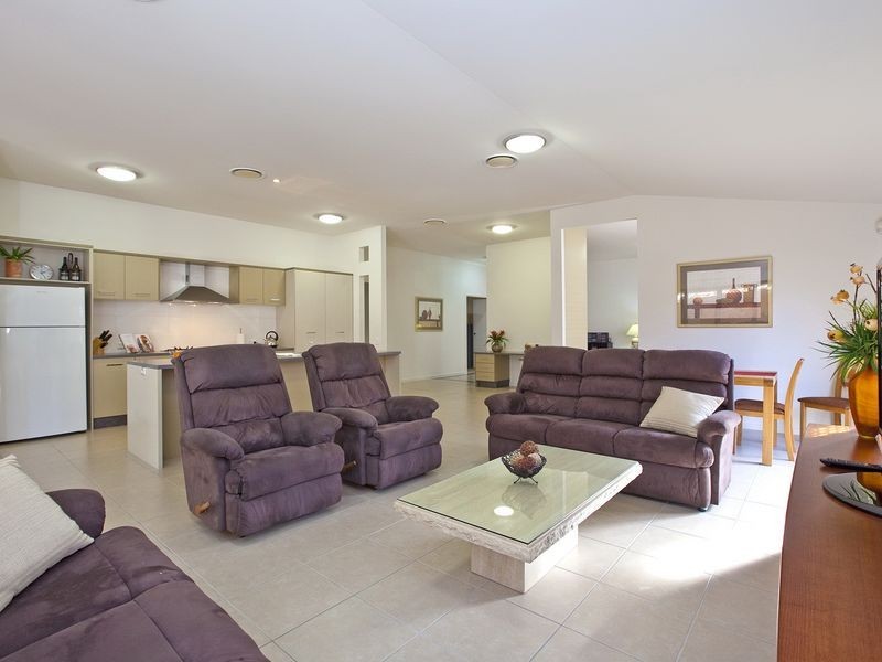 5 Balfour Place, Thornlands QLD 4164