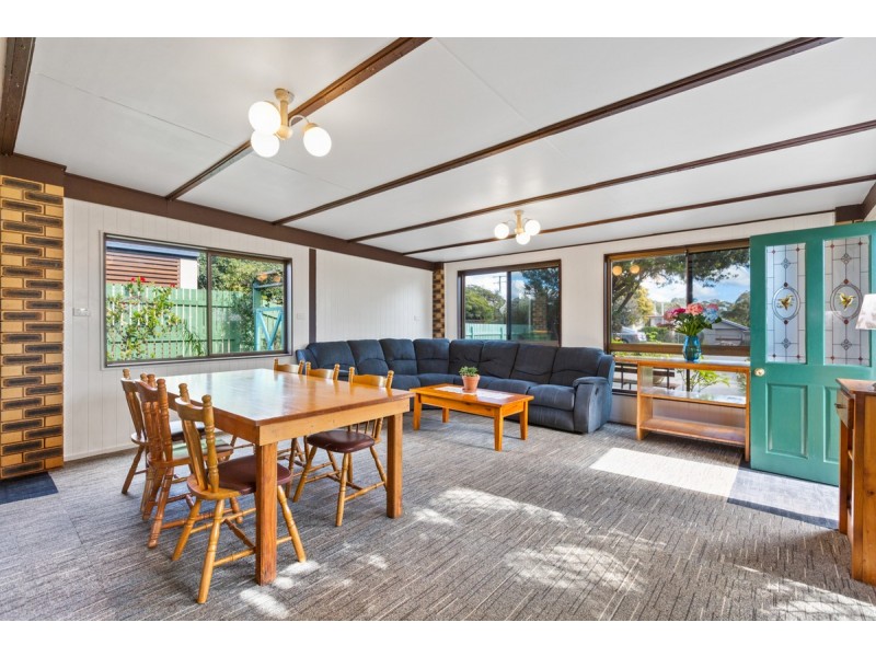 238 Mill Street, Redland Bay QLD 4165