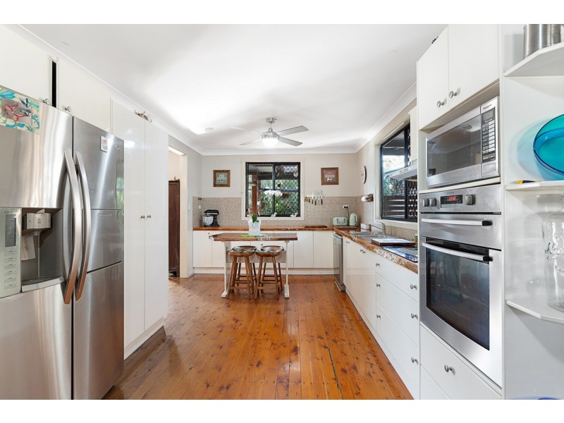 95 Bailey Road, Birkdale QLD 4159