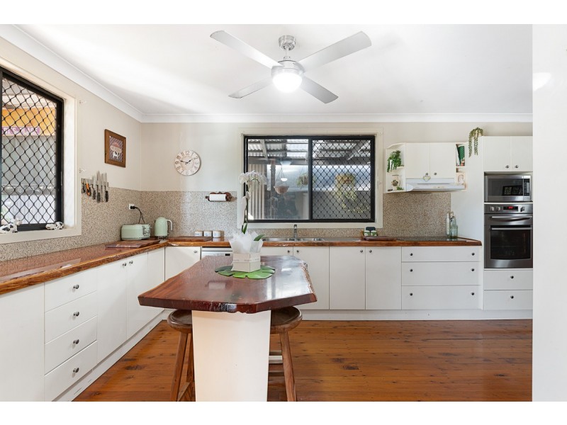 95 Bailey Road, Birkdale QLD 4159