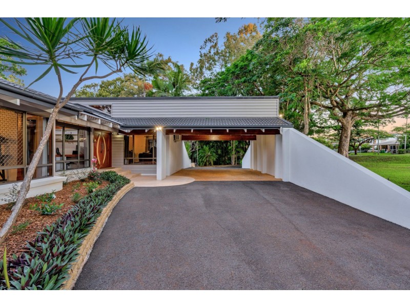 251-255 Wellington Street, Ormiston QLD 4160