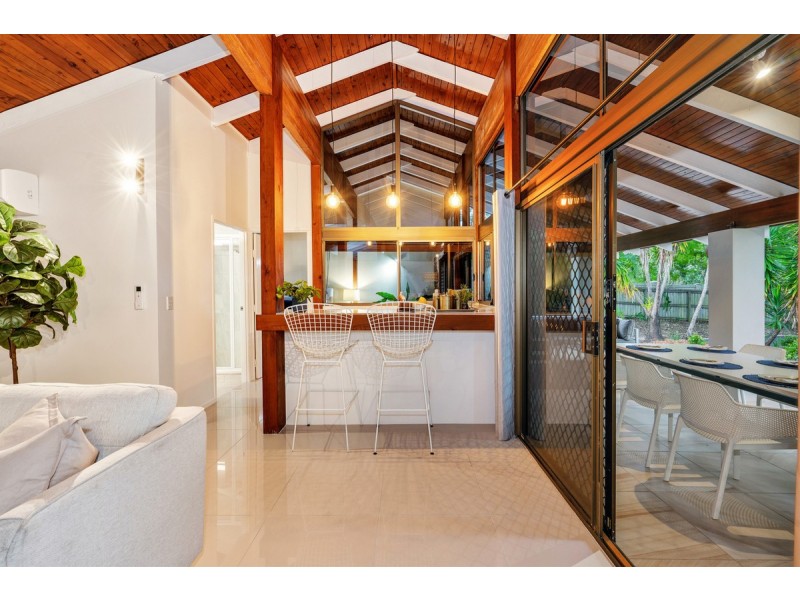 251-255 Wellington Street, Ormiston QLD 4160