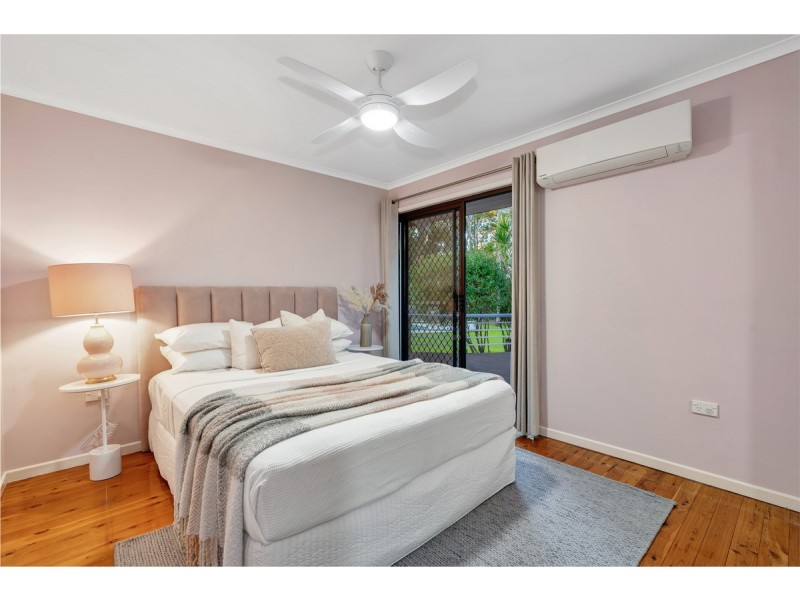 251-255 Wellington Street, Ormiston QLD 4160