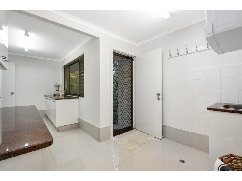 251-255 Wellington Street, Ormiston QLD 4160