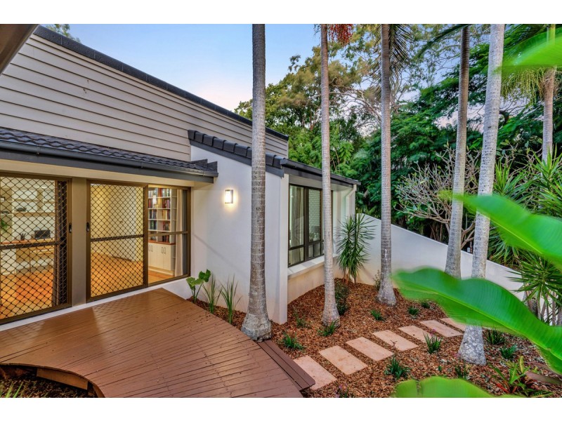 251-255 Wellington Street, Ormiston QLD 4160