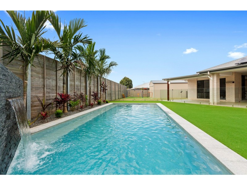 41 Capella Drive, Redland Bay QLD 4165