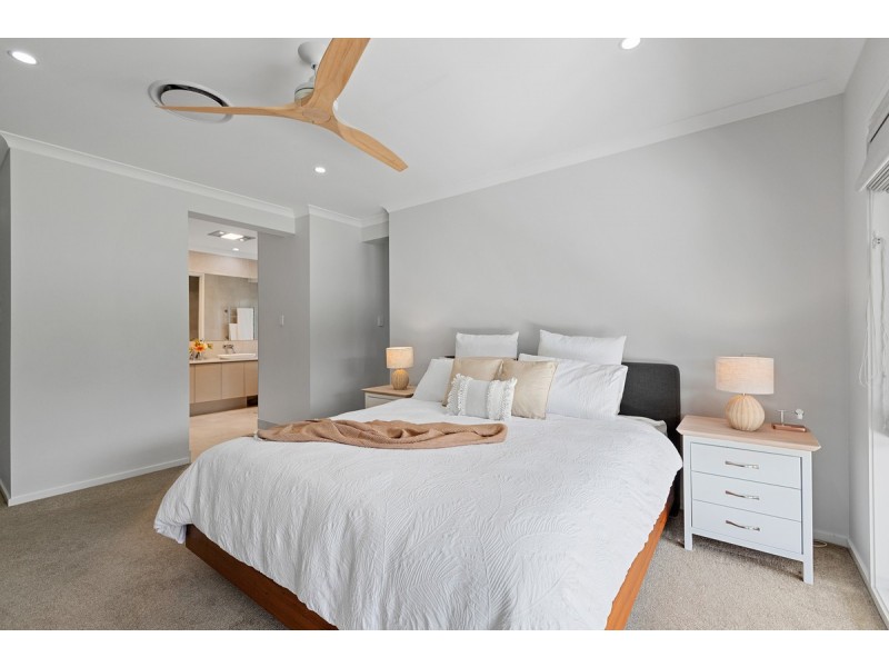 41 Capella Drive, Redland Bay QLD 4165