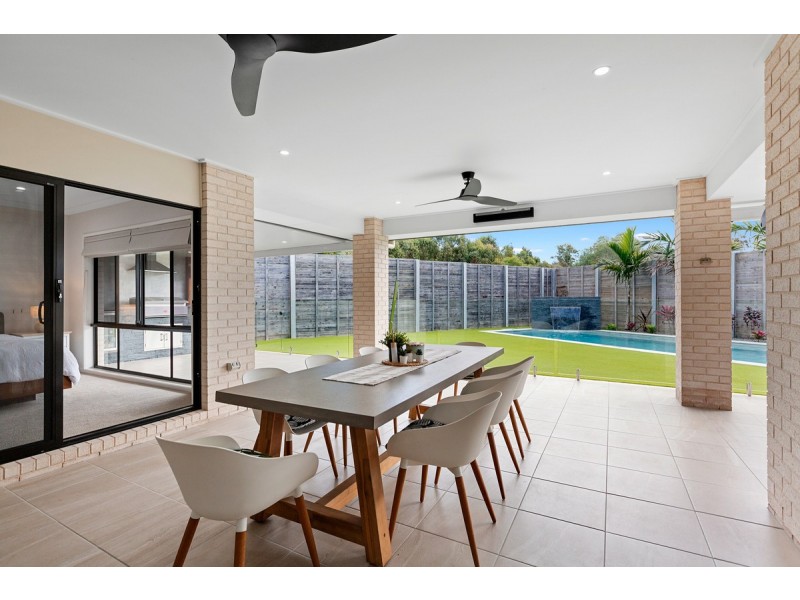 41 Capella Drive, Redland Bay QLD 4165